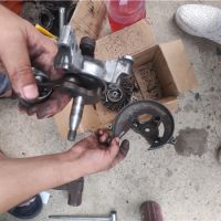 上海浦東割草機(jī)維修，現(xiàn)場(chǎng)歐瑪/三菱TU43割草機(jī)維修，立等可取